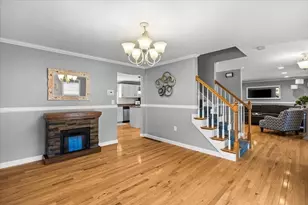 112 Village Gate Dr, Bridgewater, MA 02324 - Photo 26