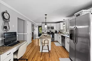 112 Village Gate Dr, Bridgewater, MA 02324 - Photo 22