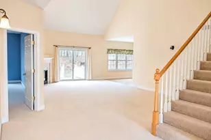 30 Steinbeck St, Tyngsborough, MA 01879 - Photo 4