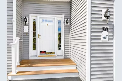 30 Steinbeck Street, Tyngsborough, MA 01879 - Photo 2