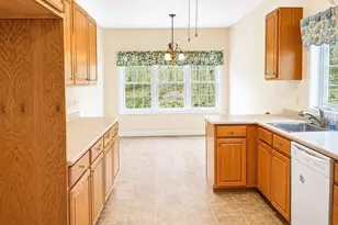 30 Steinbeck St, Tyngsborough, MA 01879 - Photo 16