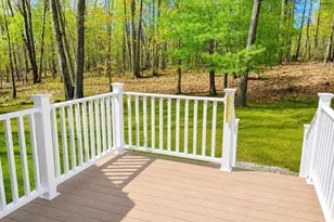 30 Steinbeck St, Tyngsborough, MA 01879 - Photo 24