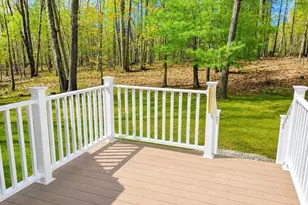 30 Steinbeck St, Tyngsborough, MA 01879 - Photo 24