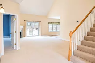 30 Steinbeck St, Tyngsborough, MA 01879 - Photo 4