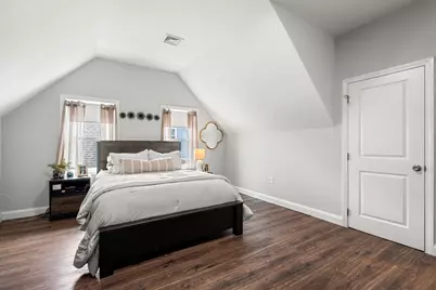 109 Thomas Burgin Pkwy #2, Quincy, MA 02169 - Photo 8
