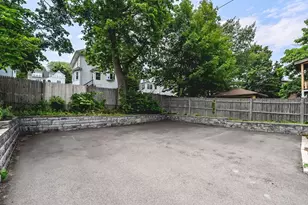 109 Thomas Burgin Pkwy, Quincy, MA 02169 - Photo 20
