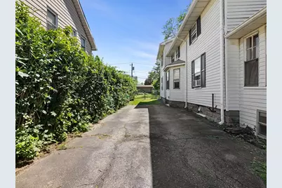 17 Tampa St, Worcester, MA 01604 - Photo 4