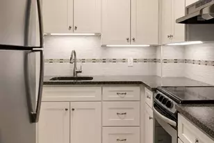 19 Winchester St, Brookline, MA 02446 - Photo 4