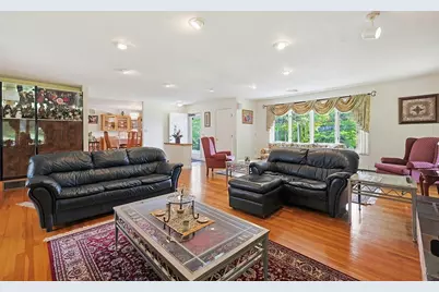 251 Millbury St, Auburn, MA 01501 - Photo 10