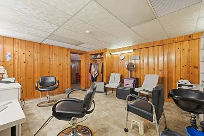 251 Millbury St, Auburn, MA 01501 - Photo 32
