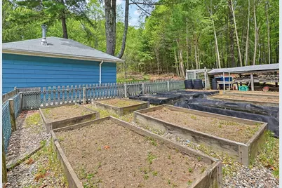 251 Millbury St, Auburn, MA 01501 - Photo 34