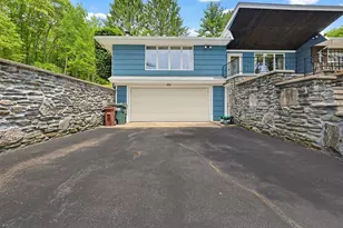 251 Millbury St, Auburn, MA 01501 - Photo 2