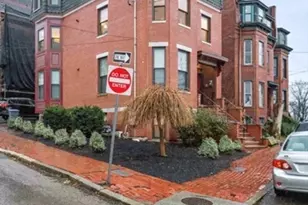 85 Fort Ave, Boston, MA 02119 - Photo 16