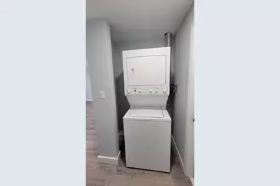 5 Lenox St #4, Lowell, MA 01852 - Photo 38