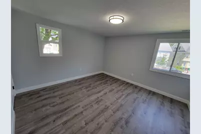 5 Lenox St #4, Lowell, MA 01852 - Photo 14