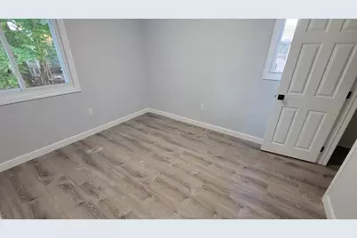 5 Lenox St #4, Lowell, MA 01852 - Photo 18