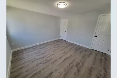 5 Lenox St #4, Lowell, MA 01852 - Photo 24