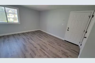 5 Lenox St #4, Lowell, MA 01852 - Photo 22