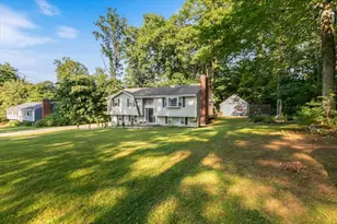 11 Harriman Rd, Merrimac, MA 01860 - Photo 2