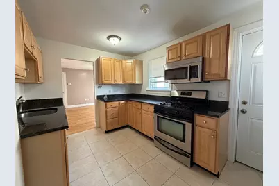 77 Pearl St #2, Boston, MA 02129 - Photo 2