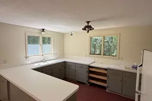 16 Flint Rd, Oakham, MA 01068 - Photo 12