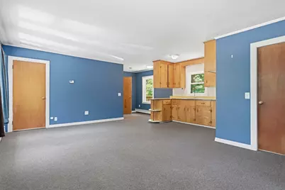983 Rindge Rd, Fitchburg, MA 01420 - Photo 6