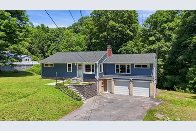 983 Rindge Rd, Fitchburg, MA 01420 - Photo 2