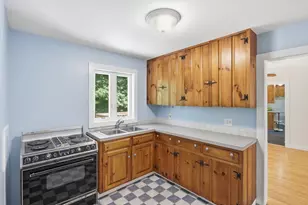 983 Rindge Rd, Fitchburg, MA 01420 - Photo 16