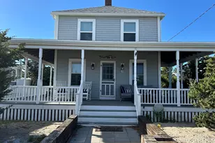 18 Marshfield Ave, Scituate, MA 02066 - Photo 1