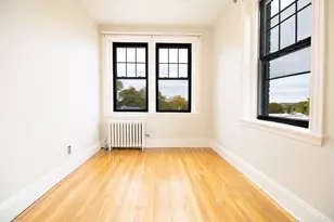 185 Chestnut Hill Ave, Boston, MA 02135 - Photo 10