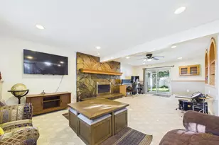 6 Lighthouse Ln, New Bedford, MA 02744 - Photo 32