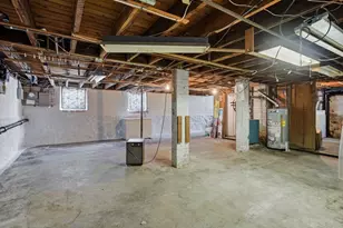 275 Rockdale Ave, New Bedford, MA 02740 - Photo 32