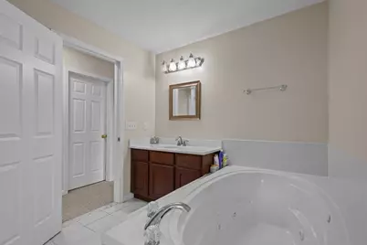 30 Willow Creek Dr, Attleboro, MA 02703 - Photo 32