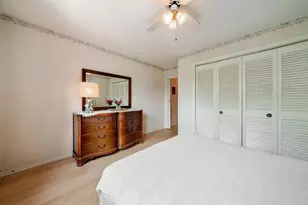 28 Hudson St, Watertown, MA 02472 - Photo 28