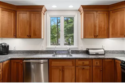 4 Park Ave, Dover, MA 02030 - Photo 16