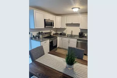 56 Edgeworth St #22, Worcester, MA 01605 - Photo 4