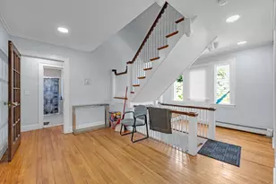 18 Mt Vernon St, Fitchburg, MA 01420 - Photo 4