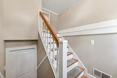 20 Sherwood Ave, West Springfield, MA 01089 - Photo 24