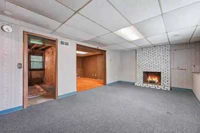 20 Sherwood Ave, West Springfield, MA 01089 - Photo 26