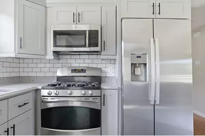160 Navillus Rd, Tewksbury, MA 01876 - Photo 8