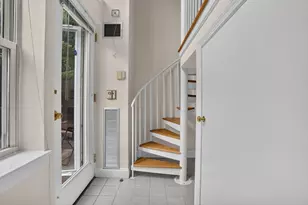 150 Staniford St, Boston, MA 02114 - Photo 20