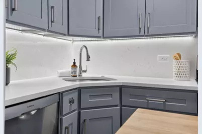 150 Staniford St #331, Boston, MA 02114 - Photo 8