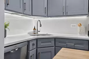 150 Staniford St, Boston, MA 02114 - Photo 10