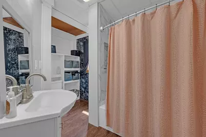 287 Sixth, Leominster, MA 01453 - Photo 14