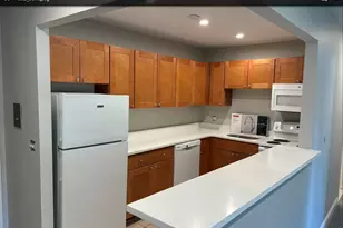 445 Pleasant St, Weymouth, MA 02190 - Photo 6