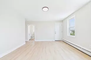 201 Wade St, Fall River, MA 02721 - Photo 16