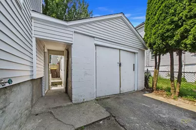 201 Wade St, Fall River, MA 02721 - Photo 2