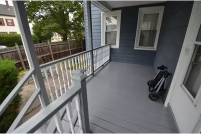 64 Cleveland St, Melrose, MA 02176 - Photo 4