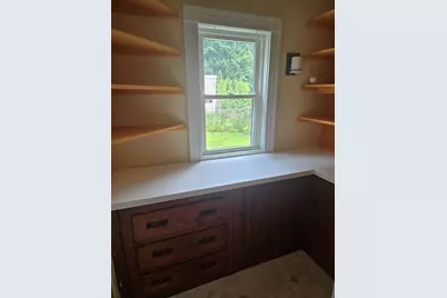 32 Hampden St, Northampton, MA 01060 - Photo 14