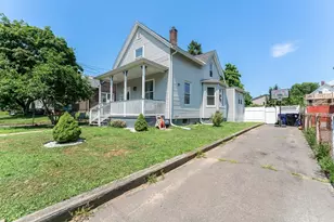30 James St, Holyoke, MA 01040 - Photo 1